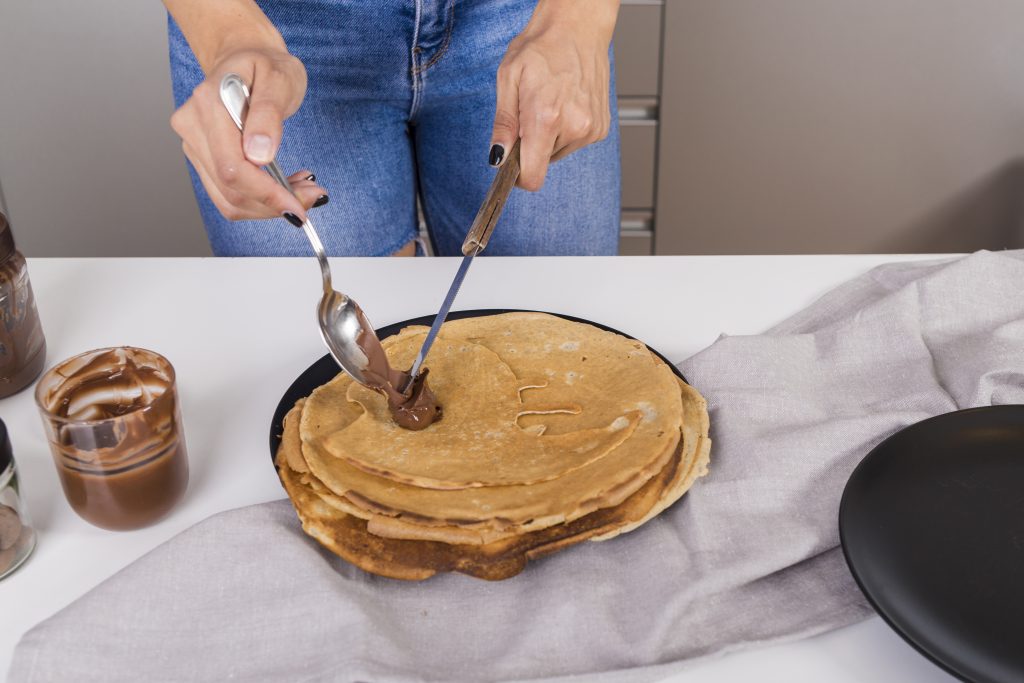 how to make chocolate chip pancakes